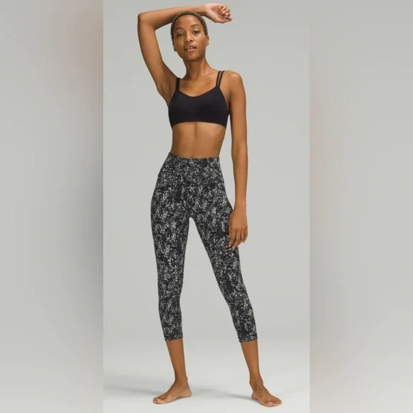 NWOT Lululemon Align High-Rise Crop 21" - Picture 2 of 8